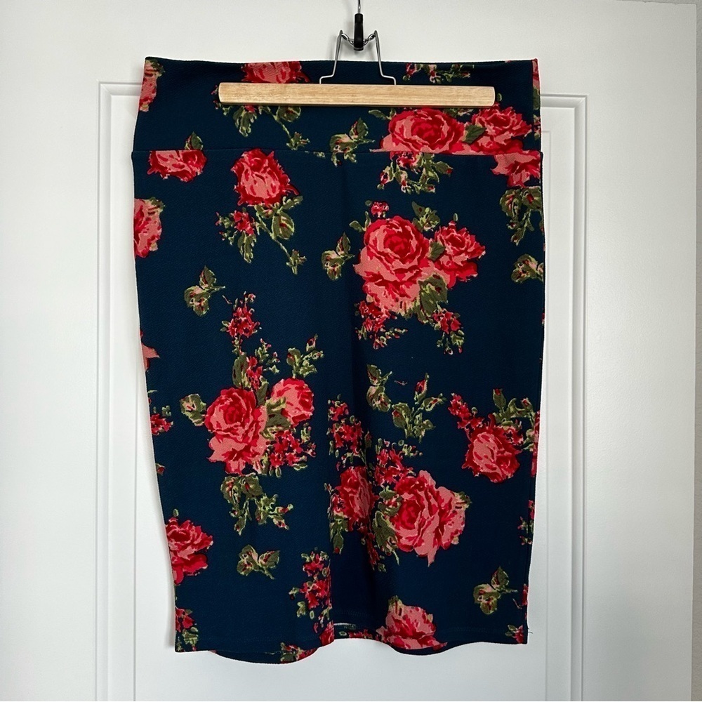 Floral Pencil Skirt - Picture 2 of 3